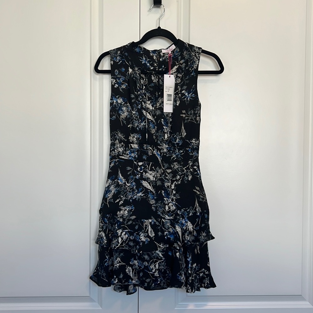 NWT. Parker floral dress in black and navy. Size xs